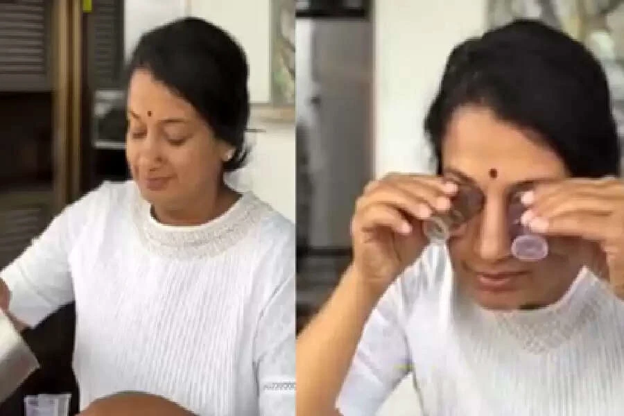 पुणे की महिला का चौंकाने वाला यूरिन आई वॉश- वीडियो वायरल पुणे की महिला का चौंकाने वाला यूरिन आई वॉश- वीडियो वायरल