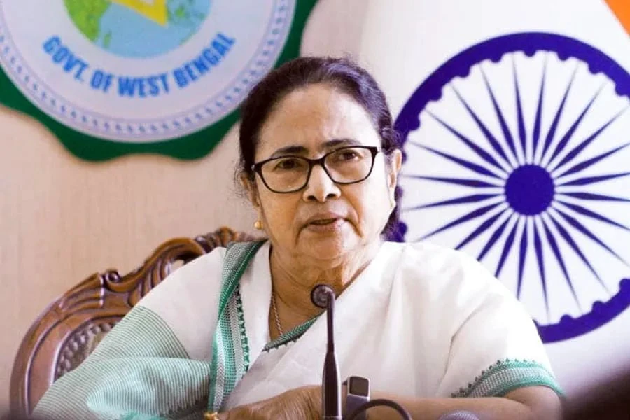 ১২ ফেব্রুয়ারি ধর্মঘটে অফিস কামাই করলে পকেটে টান পড়বে সরকারি কর্মীদের