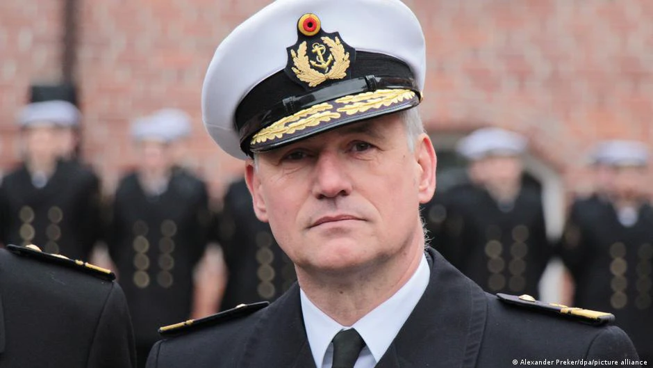 German navy chief quits after Putin, Crimea gaffes