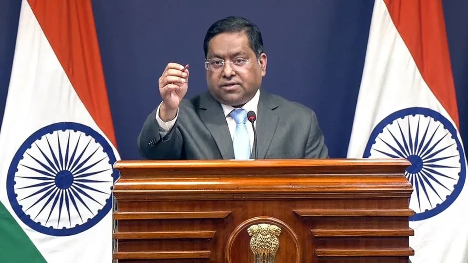 কলকাতার চোখে ঢাকার বদল, বাংলাদেশের হাইভোল্টেজ নির্বাচন নিয়ে কী জানাল ভারত