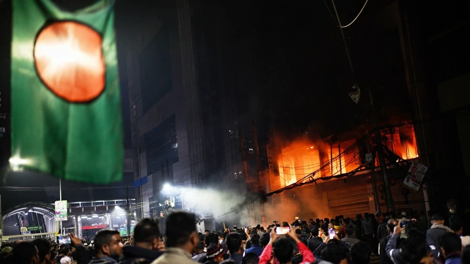  सावधान! आने वाली है भारी तबाही: मौसम विभाग का रेड अलर्ट जारी